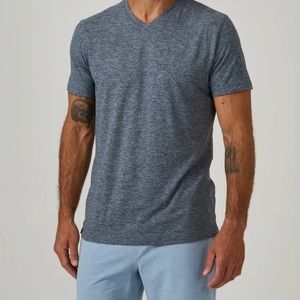 7diamonds Core v neck tshirt